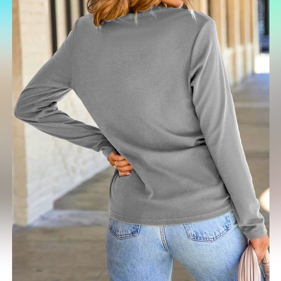 EVALESS Womens Long Sleeve, Pleated Crewneck Knit Solid Loose Blouse size L - Picture 2 of 3